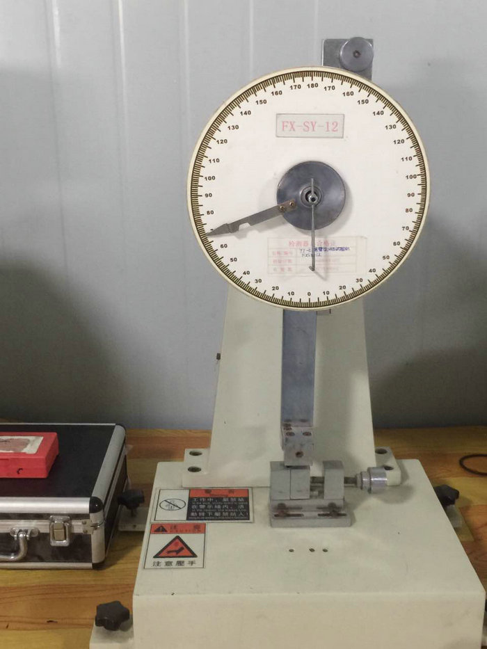 懸臂梁沖擊試驗機